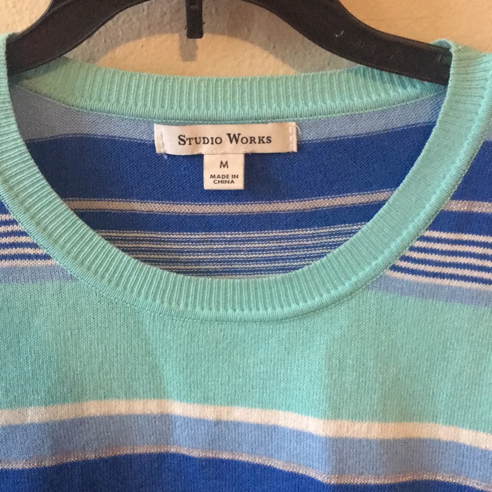 Sweater - Picture 2 of 3